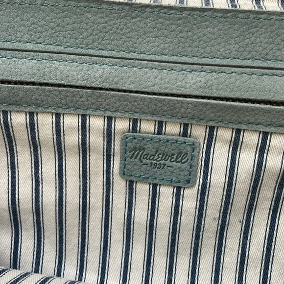 Madewell Eaton blue nubuck leather envelop clutch wristlet - Picture 4 of 7